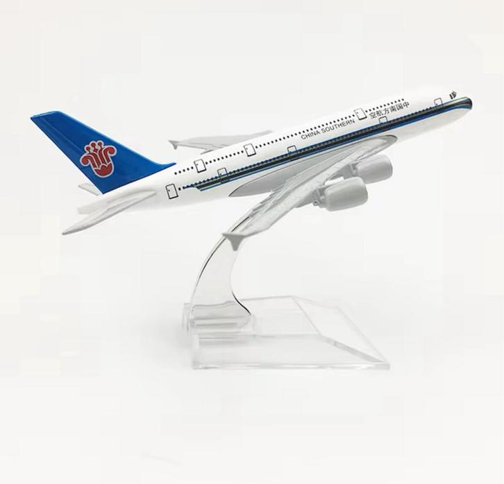 China Southern Airlines A380 Airbus vliegtuig schaalmodel !, Hobby en Vrije tijd, Modelbouw | Vliegtuigen en Helikopters, Nieuw