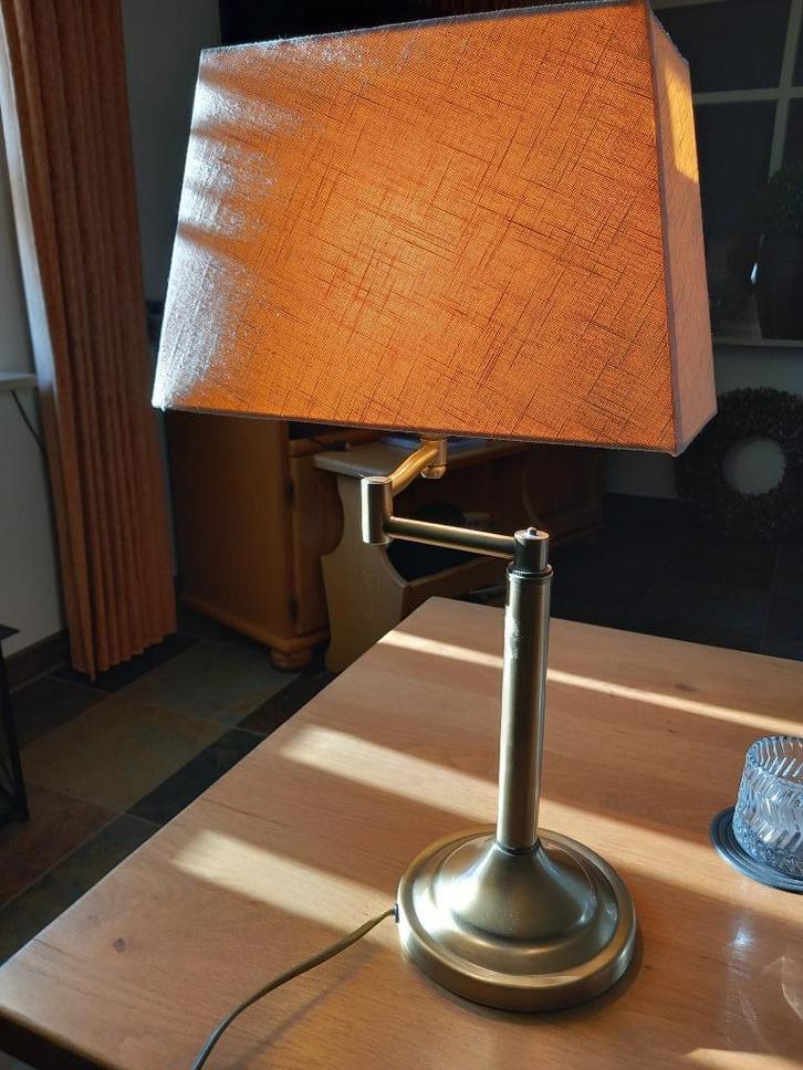 Tafellamp met zwenkarm hoogte 53 centimeter, Huis en Inrichting, Lampen | Tafellampen, Gebruikt, 50 tot 75 cm, Ophalen of Verzenden