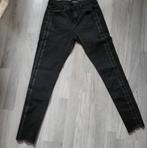 Bianco jeans maat 36 met glanzende strepen, Kleding | Dames, Spijkerbroeken en Jeans, Ophalen of Verzenden, Zo goed als nieuw