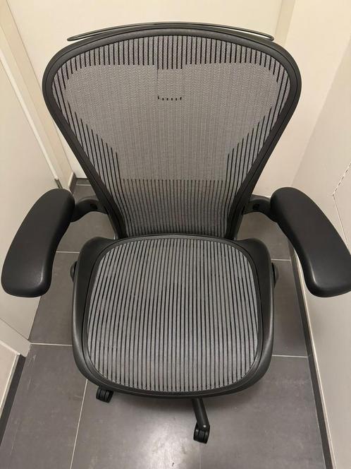 8x Herman Miller Aeron bureaustoelen maat B & C ZGAN!, Huis en Inrichting, Bureaustoelen, Zo goed als nieuw, Bureaustoel, Overige kleuren