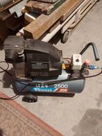 Compacte compressor - Ideaal voor kleine klussen, Gebruikt, 6 tot 10 bar, Ophalen of Verzenden, Minder dan 200 liter/min