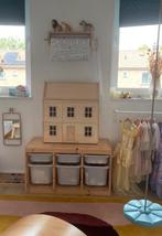 Petite Amelie poppenhuis met meubels, Ophalen, Zo goed als nieuw, Poppenhuis