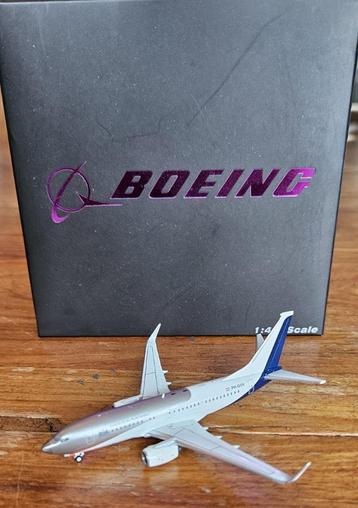 Nederlands Regerings toestel B737-700 1:400 Panda Model beschikbaar voor biedingen