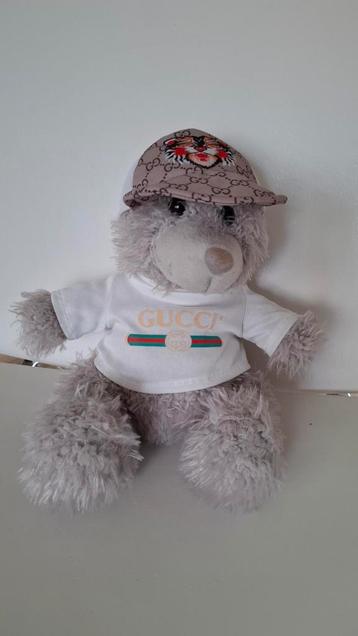 Gucci knuffel  beschikbaar voor biedingen