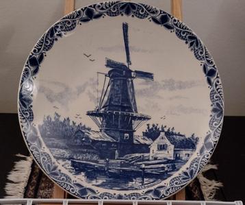 Delfs blauw bord windmolen beschikbaar voor biedingen