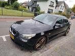 Bmw e60 530i 2003, Auto's, BMW, Automaat, Achterwielaandrijving, Zwart, Zwart