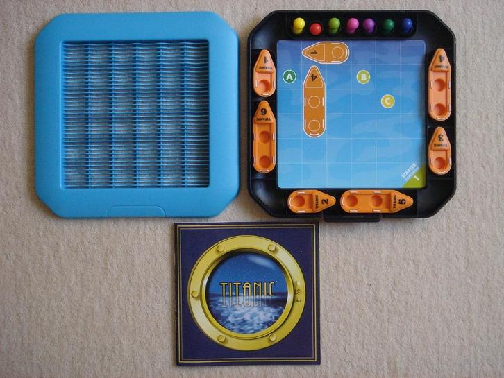 LEUK: Titanic - Smart Games - Breinbreker, Hobby en Vrije tijd, Gezelschapsspellen | Bordspellen, Gebruikt, Een of twee spelers