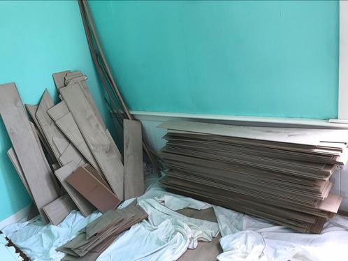 Laminaat GRATIS, Doe-het-zelf en Verbouw, Vloerdelen en Plavuizen, Gebruikt, Laminaat, Hout, 50 tot 150 cm, 10 tot 30 cm, Ophalen