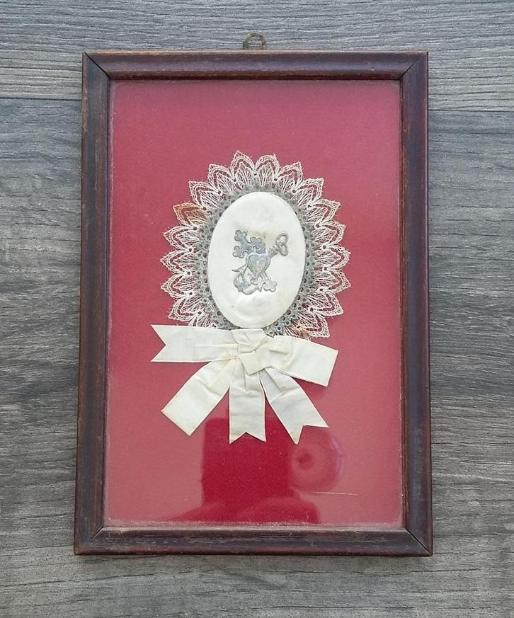 Om 1900 Kloosterwerk Brugs Kant Kantwerk Religieus Ex-Voto, Antiek en Kunst, Antiek | Religie, Ophalen of Verzenden