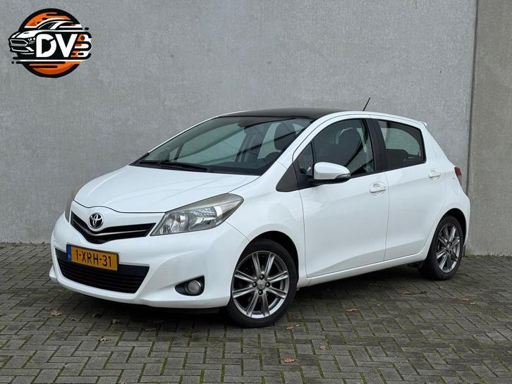 Toyota Yaris 1.3 VVT-i Dynamic GLAZEN DAK KEYLES NAV CAMERA, Auto's, Toyota, Bedrijf, Te koop, Yaris, ABS, Achteruitrijcamera