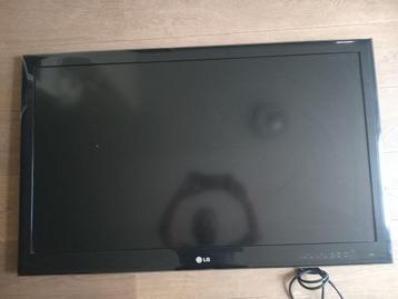 LG 42" full HD TV met Google Chromecast dongle beschikbaar voor biedingen