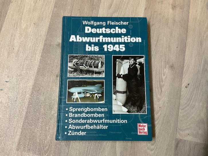 2x boek over Duitse afwerp-munitie vliegtuig-bommen zunder, Verzamelen, Militaria | Tweede Wereldoorlog, Luchtmacht, Hulzen of Bodemvondsten