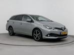 Toyota Auris Touring Sports 1.8 Hybrid Executive Exclusive |, Auto's, Toyota, 12 maanden, 136 pk, Gebruikt, Alcantara