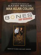 Bones - Diep begraven - M. Allan Collins kathy reichs, Boeken, Ophalen of Verzenden, Gelezen, Kathy Reichs, Amerika