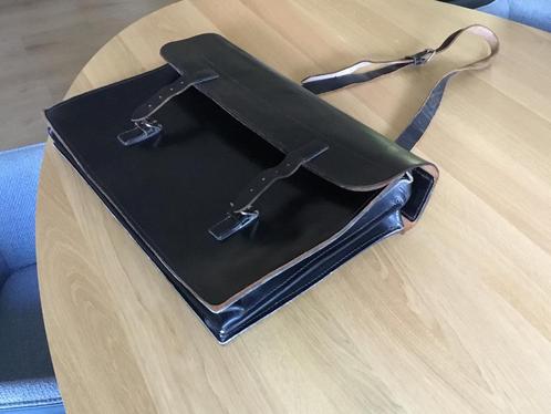 Leren vintage Laptop aktetas zwart schoudertas, Computers en Software, Laptoptassen, Gebruikt, Aktetas, Ophalen of Verzenden