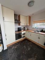 Keuken ophalen, Huis en Inrichting, Keuken | Complete keukens, Ophalen of Verzenden, Zo goed als nieuw, Kunststof, Hoekkeuken