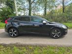 Volvo V40 2.0 D3 R-Design Polar+ Sport / panora € 19.499,0, Auto's, Volvo, Nieuw, Origineel Nederlands, 5 stoelen, Hatchback