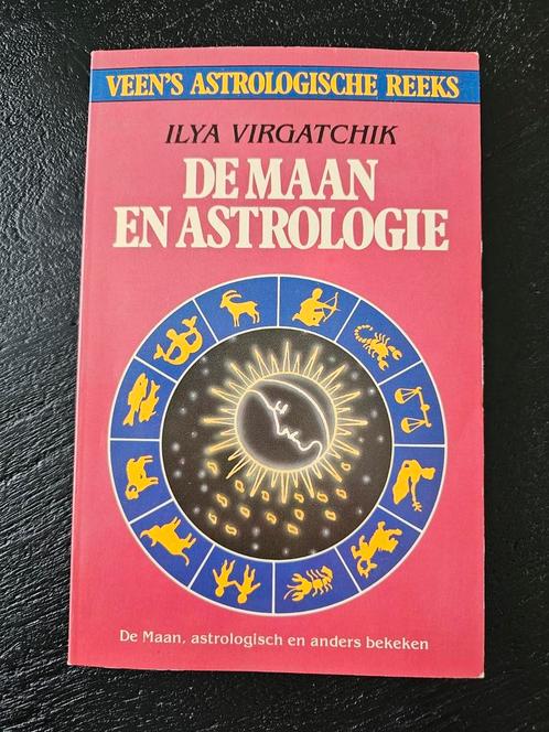 De Maan en Astrologie, Boeken, Filosofie, Zo goed als nieuw, Ophalen of Verzenden