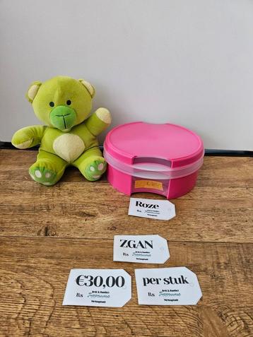 WEEKEND ACTIE! Tupperware vensterdoos koektrommels €30,00 ps beschikbaar voor biedingen