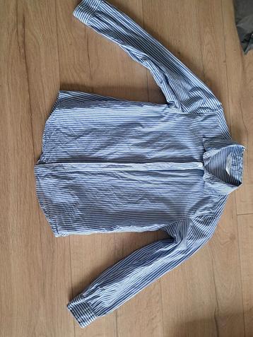 Gestreepte blouse maat 140 beschikbaar voor biedingen