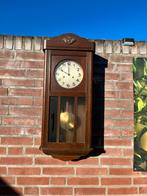 Antieke Wandklok met Slinger, Antiek en Kunst, Ophalen