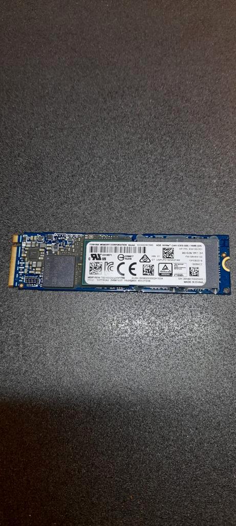 Toshiba 256GB SSD - Gen 4 NVMe, Computers en Software, Harde schijven, Gebruikt, Laptop, Intern, SSD, SATA, Ophalen of Verzenden