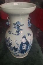 1 grote Antiek vaas met 3 kleine erbij., Antiek en Kunst, Ophalen of Verzenden