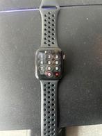 Apple Watch Series 6 - Met Lader, Sieraden, Tassen en Uiterlijk, Smartwatches, Gebruikt, Hartslag, Zwart, IOS