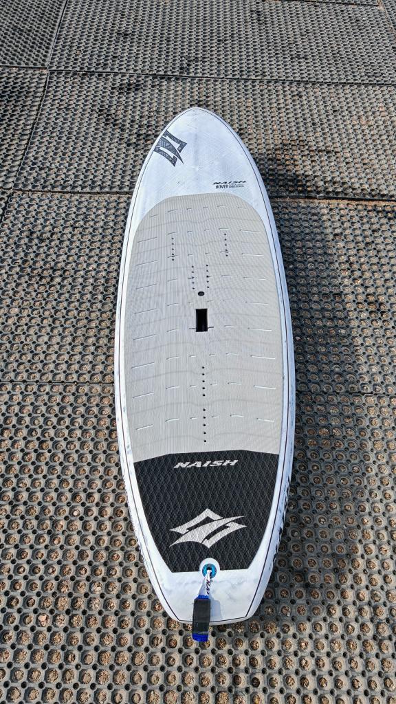 Naish Hover downwind crossover | Midlenght, Watersport en Boten, Wingsurfen, Zo goed als nieuw, Wingsurf-board