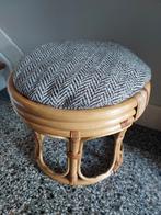 Vintage Rotan Krukje - Manou Stijl, Huis en Inrichting, Banken | Voetenbanken en Poefen, Ophalen, Minder dan 50 cm, Gebruikt, Minder dan 50 cm