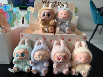 Labubu Have a seat HEHE, QUQU, ZIZI,DADA,HEHE,SISI 🧸 beschikbaar voor biedingen