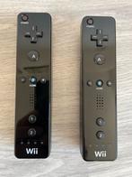 2 Zwarte Wii controllers., Gebruikt, Ophalen of Verzenden, Draadloos, Wii-mote of Nunchuck