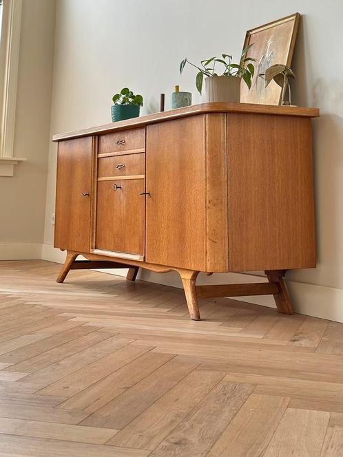 Vintage dressoir sideboard kast jaren 50/60/70 eiken, Huis en Inrichting, Kasten | Dressoirs, Gebruikt, 150 tot 200 cm, 25 tot 50 cm