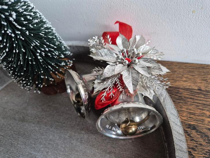 Oude kerst klokjes met bloem, Diversen, Kerst, Gebruikt, Ophalen of Verzenden
