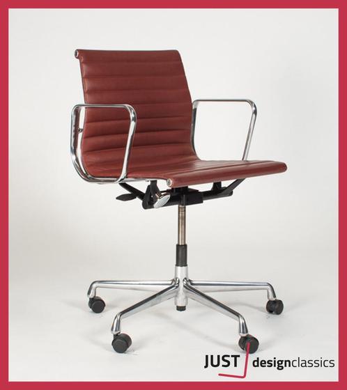 Vitra ea 117 Terracotta Premium Leder Chroom (voorraad:8), Huis en Inrichting, Stoelen, Zo goed als nieuw