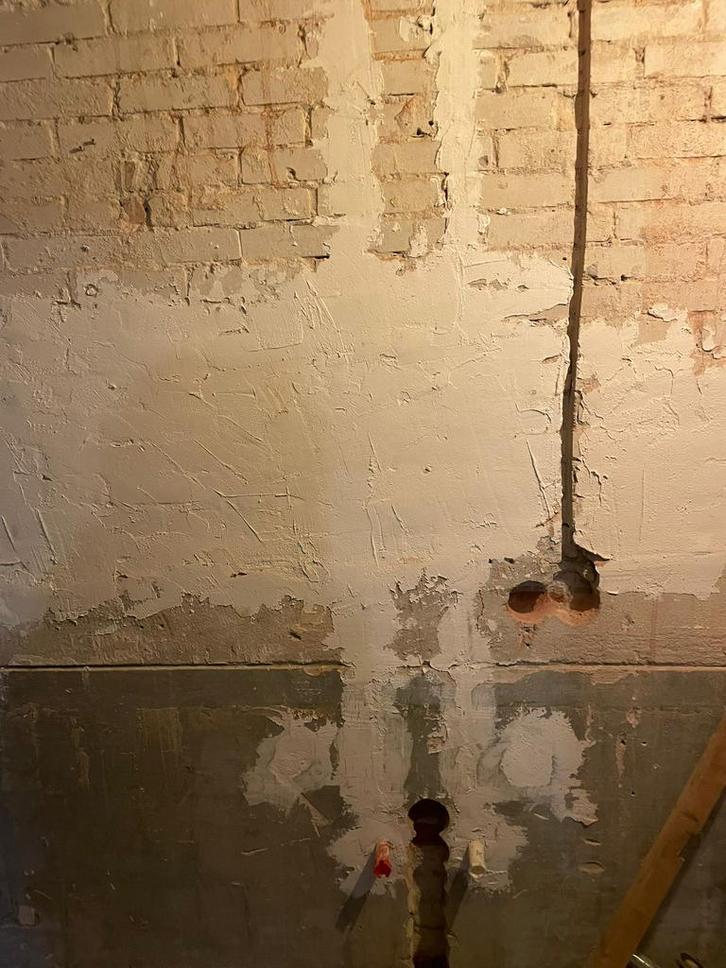 Renovatie badkamer, tegelzetter gezocht, Huis en Inrichting, Badkamer | Complete badkamers, Ophalen