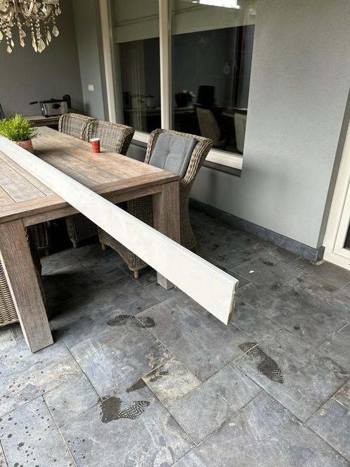 MDF Kraalplinten – 7 stuks van 3 meter – Klassiek profiel, Doe-het-zelf en Verbouw, Plinten en Afwerking, Zo goed als nieuw, Plinten
