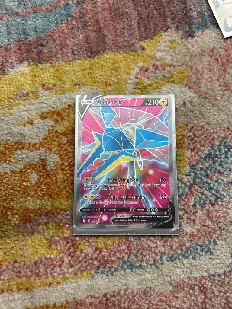 Vikavolt V - Pokémon Kaart, Ophalen of Verzenden, Zo goed als nieuw, Losse kaart