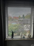 Houten jaloezieën., Huis en Inrichting, Ophalen, Gebruikt, 100 tot 150 cm, Grijs