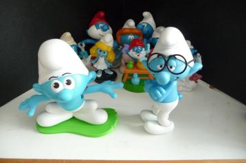 15 GROTE AFMETING SMURFEN WAARONDER 4 VAN DE KERST beschikbaar voor biedingen