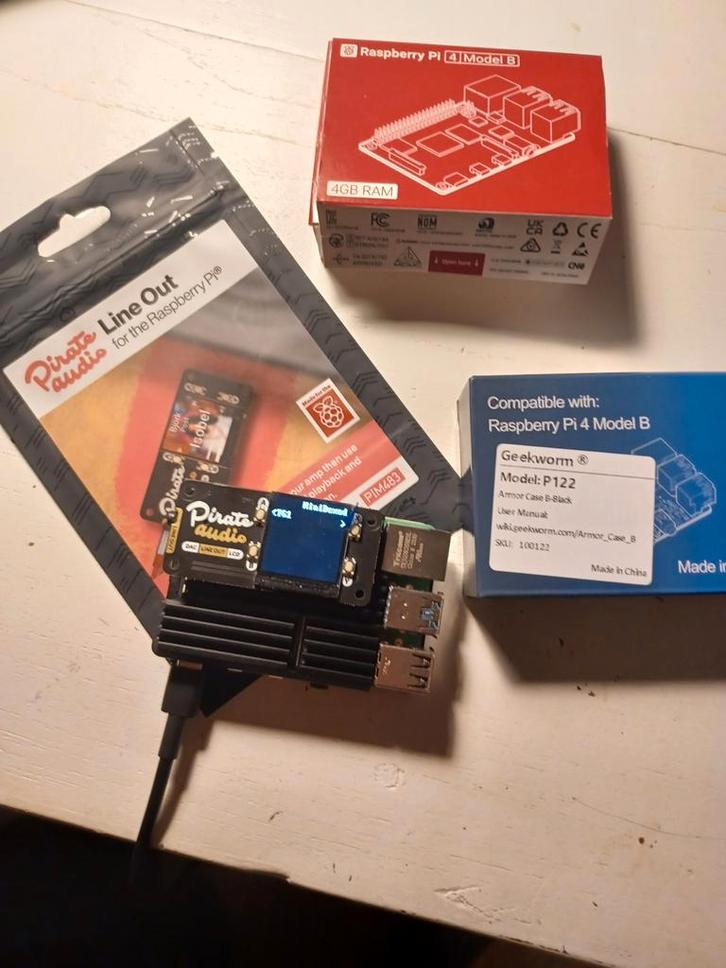 Raspberry Pi 4B  4GB met cooling case en pimoroni line-out, Hobby en Vrije tijd, Elektronica-componenten, Zo goed als nieuw, Ophalen of Verzenden