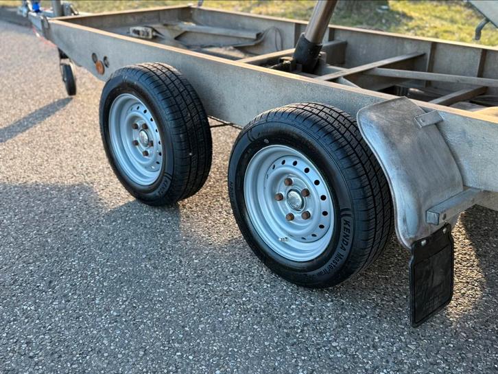 Aanhanger velgen + banden nieuw klaar terwijl u wacht!, Auto diversen, Aanhangers en Bagagewagens, Ophalen of Verzenden