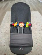 Babybjorn Wipstoel Bliss Houtskoolgrijs + Speelgoed, Verstelbaar, Wipstoel, Zo goed als nieuw, Ophalen