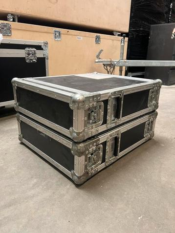 2x 4HE flightcase double door (AED Case) beschikbaar voor biedingen