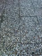 Grindtegels gratis +- 200 stuks(+-48m2)op pallets gestapeld, Tuin en Terras, Tegels en Klinkers, Ophalen, Gebruikt, Beton, Terrastegels