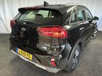 Kia Niro 1.6 GDi Hybrid DynamicLine 1E EIGN/ECC/APPLE/ADAPTI, Adaptive Cruise Control, Met garantie (alle), Leder en Stof, Zwart