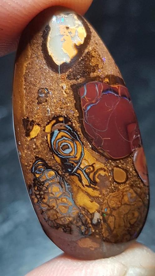 Boulder opaal, conglomeraat. Opalton Australië, Sieraden, Tassen en Uiterlijk, Edelstenen, Zo goed als nieuw, Ophalen of Verzenden