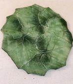 Italiaans bord/schaal met reliëf, Ophalen of Verzenden, Rond, Glas