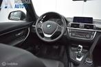 BMW 320i AUT. Luxury Saphirschwarz Xenon Leder 18" LMV Trekh, Automaat, Achterwielaandrijving, 4 cilinders, Zwart