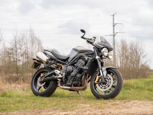 Triumph Street Triple 675 R | 2010 | Matt Graphite, Motoren, Motoren | Triumph, Particulier, Naked bike, meer dan 35 kW, 3 cilinders